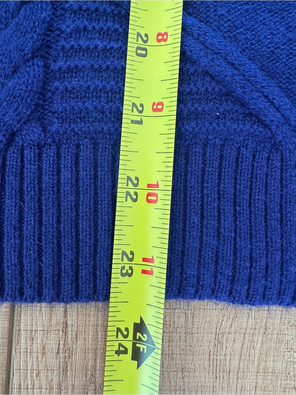 St. John 100% Cashmere Cable Knit Zip Cardigan Sweater Cobalt Blue L - Picture 11 of 13